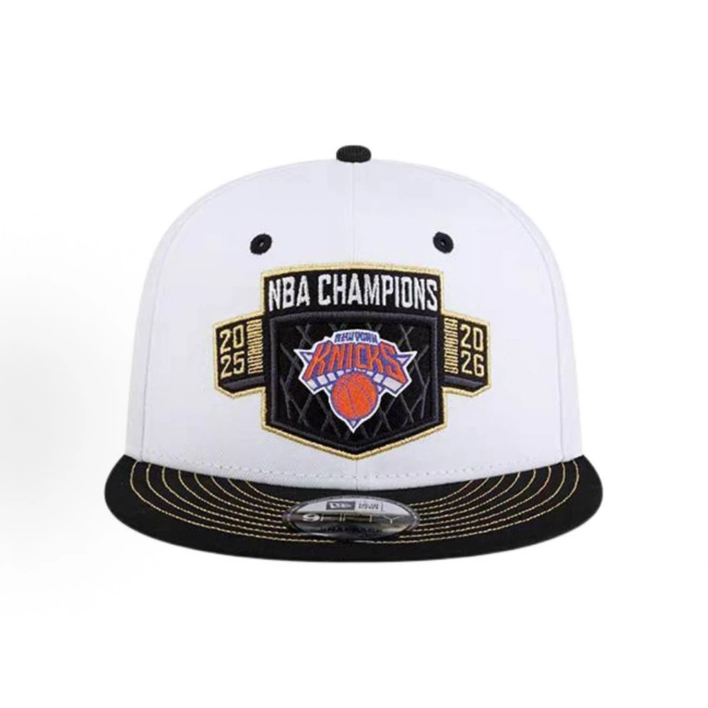 White & Black 2025-2026 Basketball Champions Embroidered Snapback Cap, Flat Brim Adjustable Hip Hop Hat for Men Women